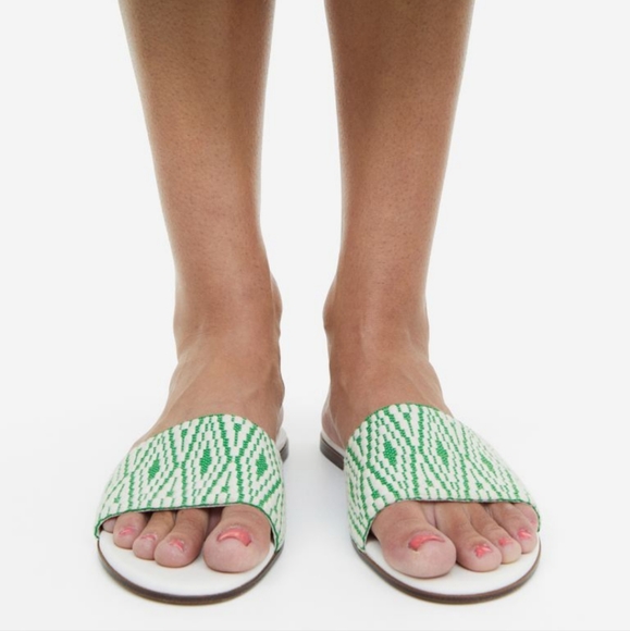 H&M  Jacquard slides - Picture 6 of 10